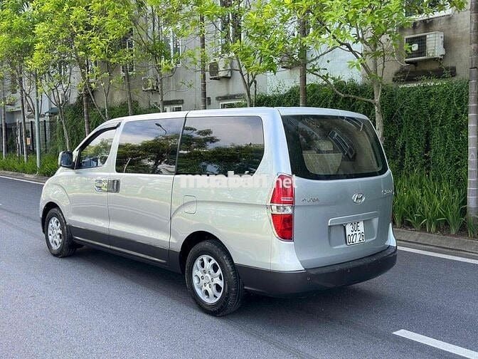 Hyundai Grand Starex 2008 - 9 chỗ tự động