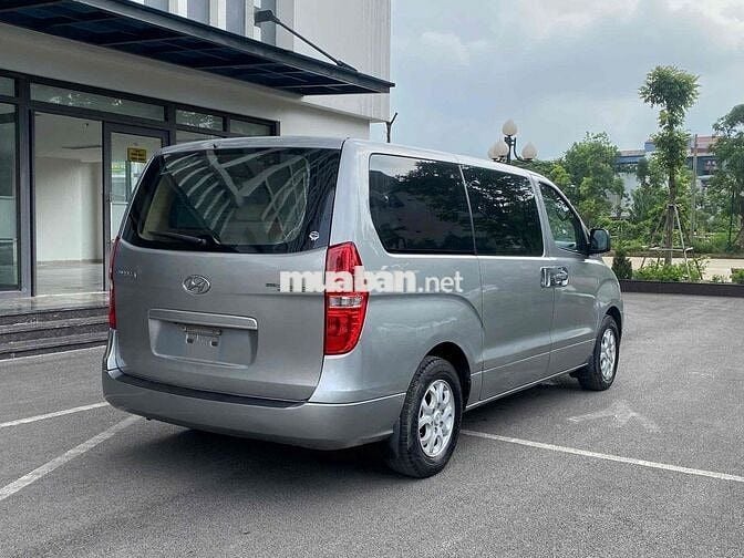 Hyundai Grand Starex 2014 - 9 chỗ