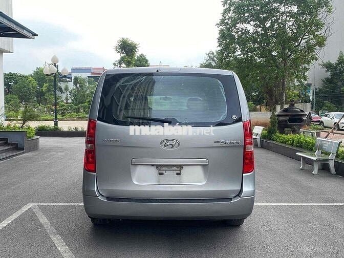 Hyundai Grand Starex 2014 - 9 chỗ