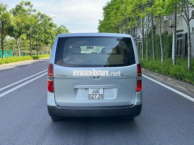 Hyundai Grand Starex 2008 - 9 chỗ tự động