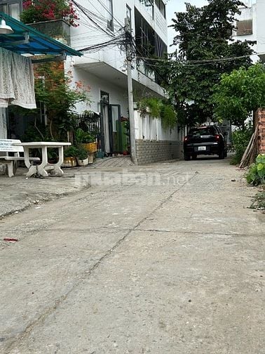 bán đất HXH  gần đường nguyễn duy trinh và nguyễn thị định