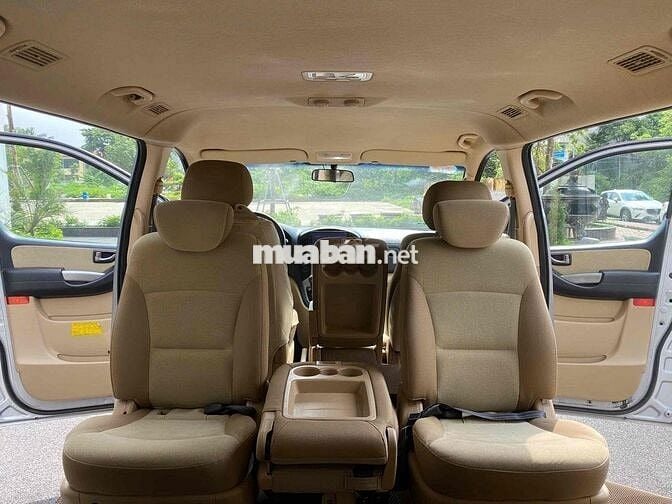 Hyundai Grand Starex 2014 - 9 chỗ