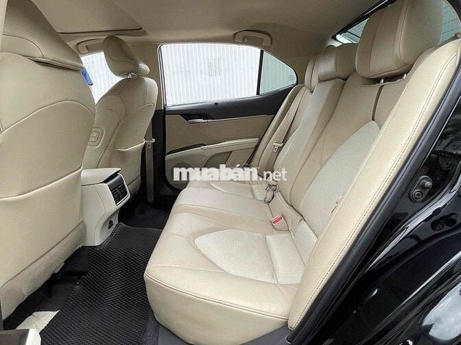 TOYOTA HÀ ĐÔNG BÁN Camry 2.0Q 2021, 5,7v, 1 chủ