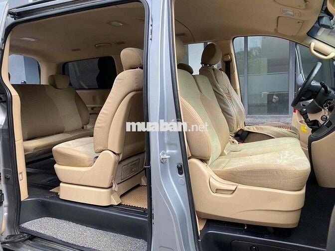 Hyundai Grand Starex 2014 - 9 chỗ
