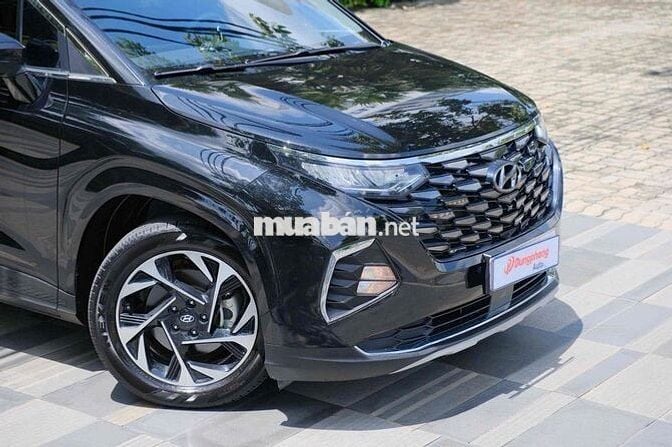 Hyundai Custin 2.0T Cao Cấp 2024