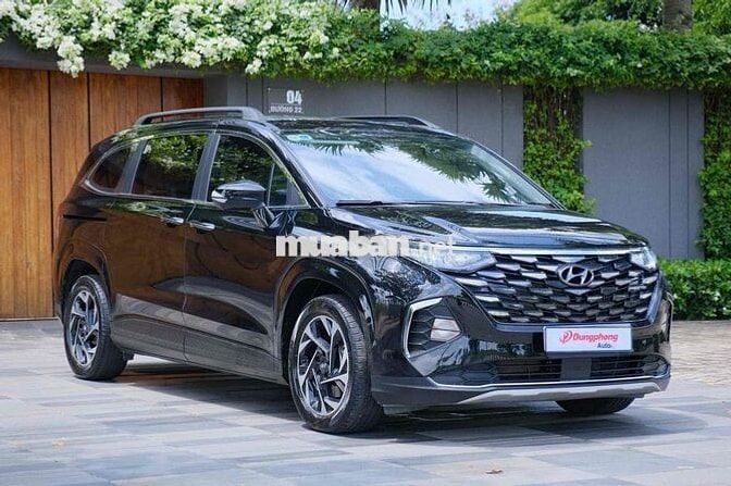 Hyundai Custin 2.0T Cao Cấp 2024
