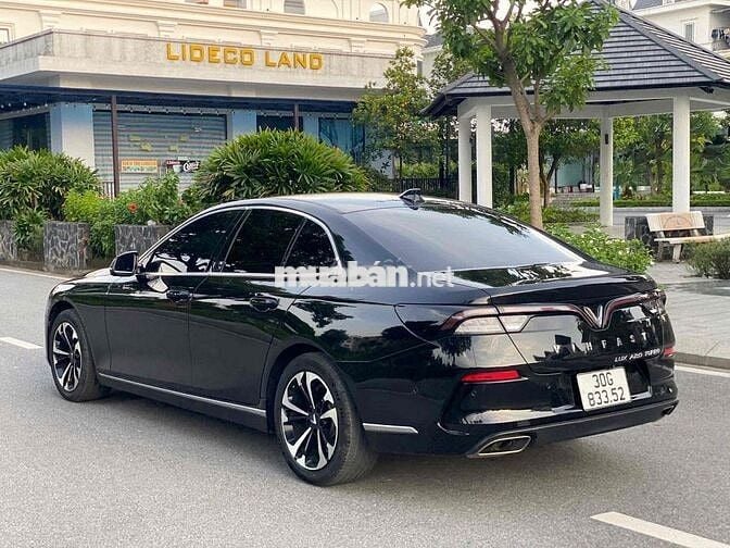 VinFast Lux A2.0 2022 A2.0 plus - 2 km