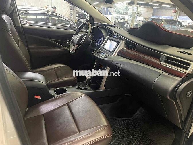 Toyota Innova 2019 Venturer - 62700 km