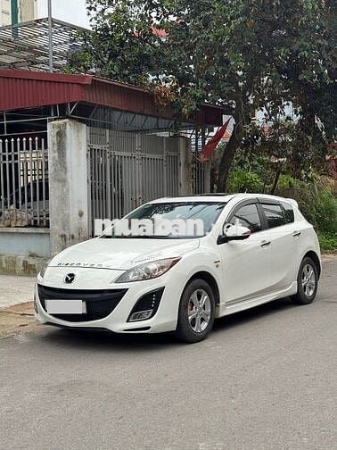 Mazda 3 2010 1.6 AT - 13200 km