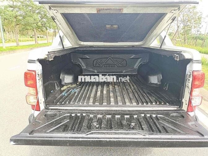 Chevrolet Colorado 2016 - 210000 km 2 cầu