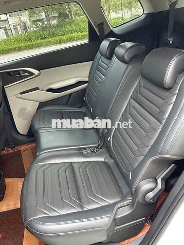 Kia Carens 1.5G Luxury sản xuất 2025 siêu lướt