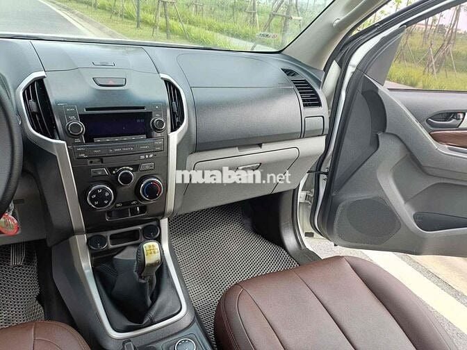 Chevrolet Colorado 2016 - 210000 km 2 cầu