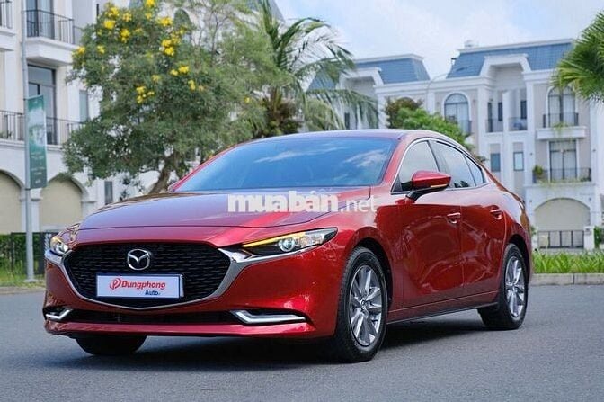 Mazda 3 Luxury 2024 - 14000 km