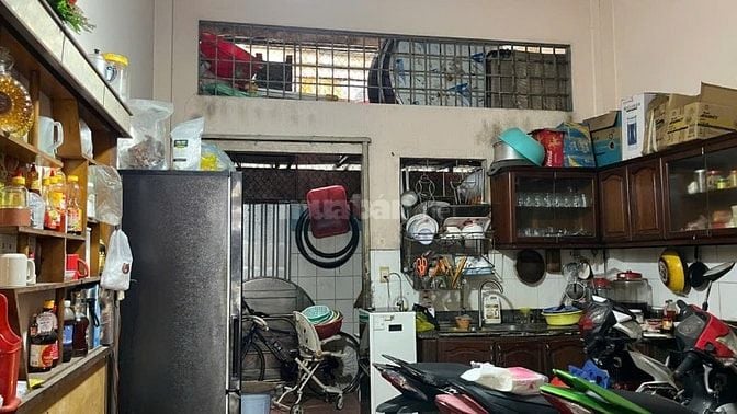 Nhà MT 17 Bác Ái 4x18m, 1 lầu đúc đường lớn có lề tiện ở và kinh doanh