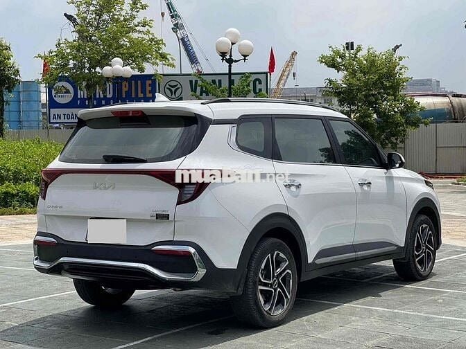 Kia Carens 1.5G Luxury sản xuất 2025 siêu lướt