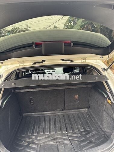 Mazda 3 2010 1.6 AT - 13200 km