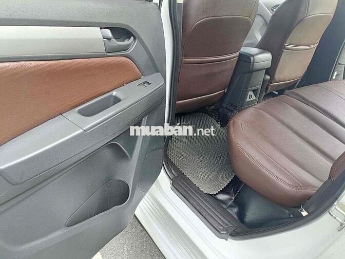 Chevrolet Colorado 2016 - 210000 km 2 cầu