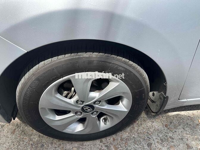 Hyundai Grand i10 2019 Grand 1.2 MT - 120000 km