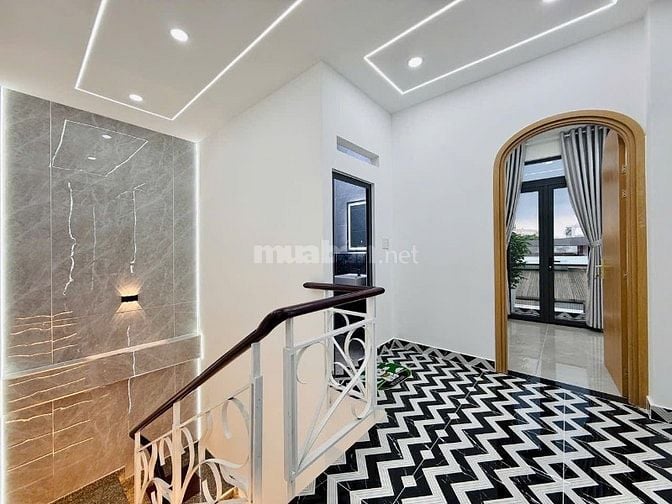 Nhà Gần Sân Bay- Tân Sơn Nhì, Tân Phú- Cắt Âu Cơ- Giá 3 Tỷ 2/66m2/ SHR