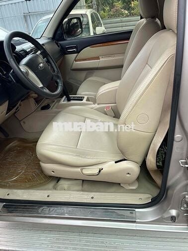 Ford Everest 2011 Limited 4x2 - 114000 km