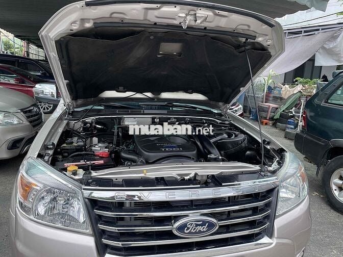 Ford Everest 2011 Limited 4x2 - 114000 km
