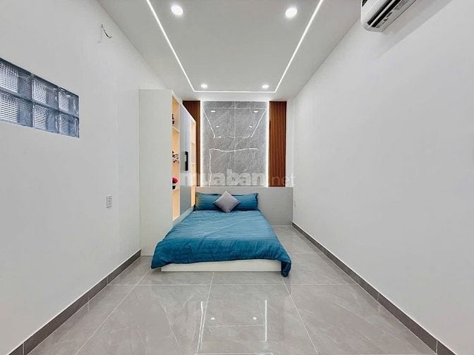 Nhà Gần Sân Bay- Tân Sơn Nhì, Tân Phú- Cắt Âu Cơ- Giá 3 Tỷ 2/66m2/ SHR