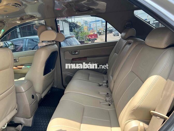 Toyota Fortuner 2011 2.5G - 125000 km