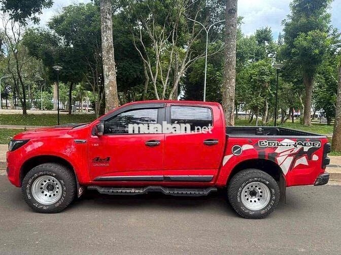 Chevrolet Colorado 2017 LTZ hai cầu số sàn