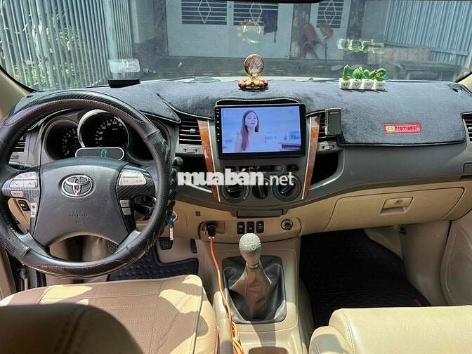Toyota Fortuner 2011 2.5G - 125000 km