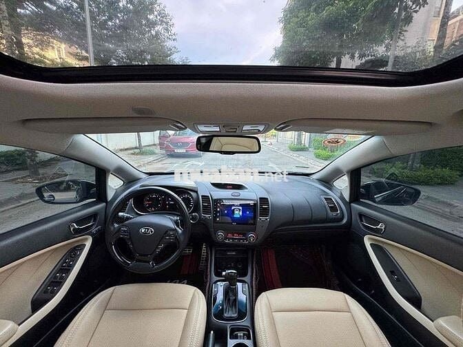Kia Cerato 2016 2.0 AT - 85000 km