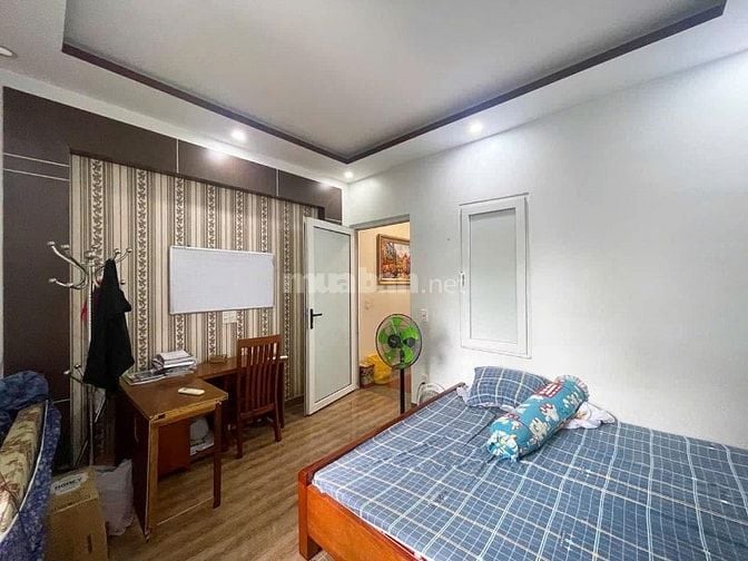 Chính chủ cần ra nhà gấp đường Nguyễn Kiệm , Phú Nhuận, giá 3tỷ