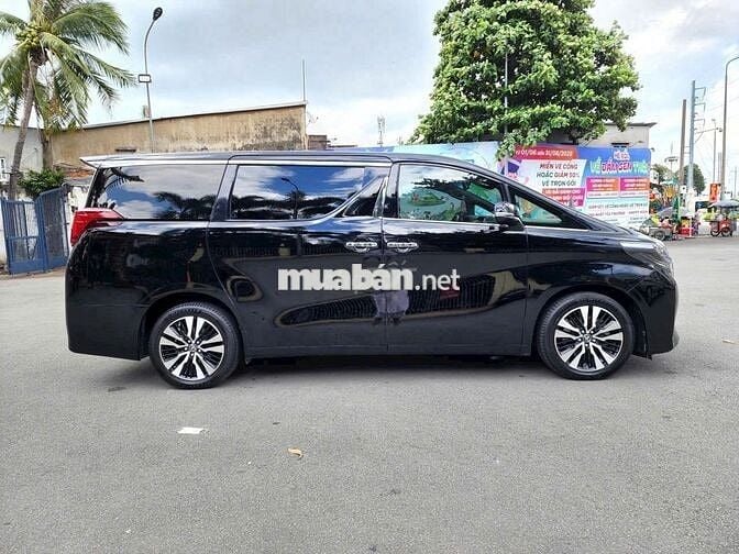 Toyota Alphard 2020 nhà trùm mền cực mới