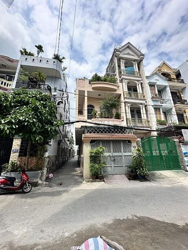 Cho thuê mặt bằng hoặc nhà nguyên căn tại Gò Vấp