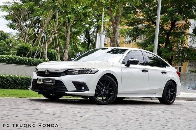 CIVIC RS 2024 CỰC MỚI, ODO: 35.000KM, SƠN ZIN 95%