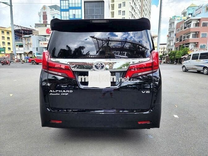 Toyota Alphard 2020 nhà trùm mền cực mới
