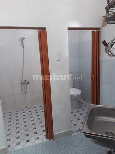 Chính chủ cần bán nhà kiệt cù chính lan