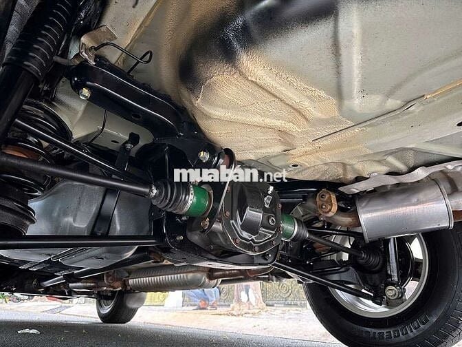 Chưa sơn dặm Ford Escape 3.0V6 2002 lướt 5 vạn.