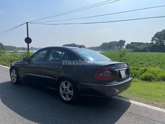 Mercedes Benz E Class đời 2007, máy 1.8 AT số tự động chính chủ 