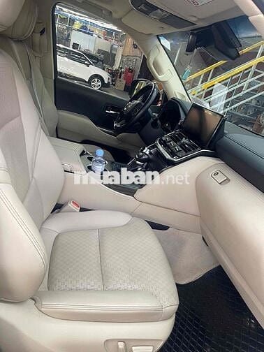 Toyota Land Cruiser 2021 Tiêu chuẩn - 65000 km