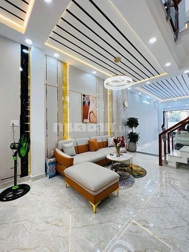 Rẻ hơn thị trường 30% chỉ còn 5 Tỷ 200 nhà Cửu Long gần sân bay SHR