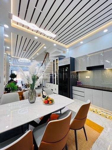 Rẻ hơn thị trường 30% chỉ còn 5 Tỷ 200 nhà Cửu Long gần sân bay SHR