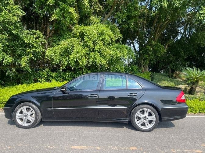 Mercedes Benz E Class đời 2007, máy 1.8 AT số tự động chính chủ 