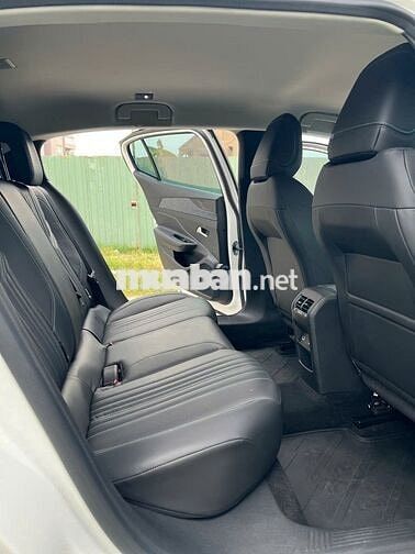 Peugeot 408 2024 Allure 1.6 AT - 11000 km như mới