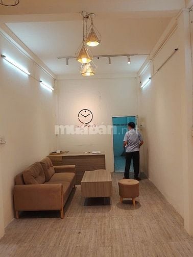 Hẻm nhựa 8m Võ Văn Tần (2 tầng; 3,2mx13m). Giá 9,4 tỷ 