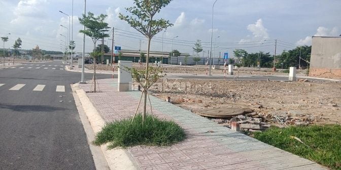 Đất 5x20m thị Trấn Tân túc, Mặt tiền đường 16m