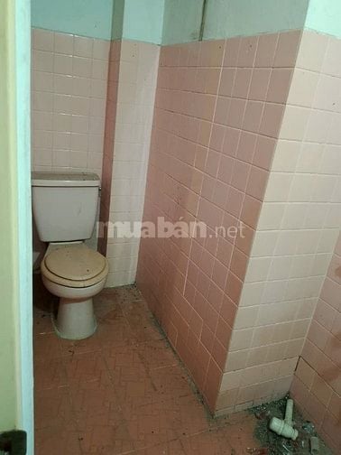 Hẻm nhựa 8m Võ Văn Tần (2 tầng; 3,2mx13m). Giá 9,4 tỷ 