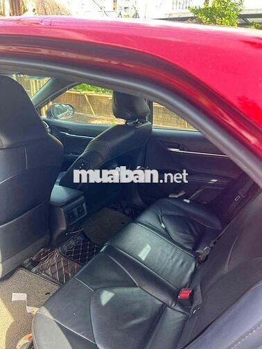Bán xe camry 2.0G màu đỏ