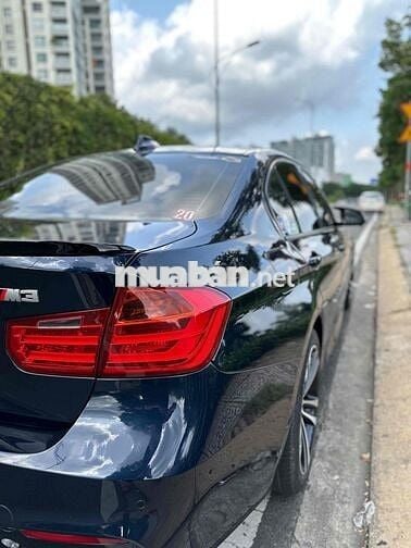 BMW 3 Series 2013 320i - 80000 km