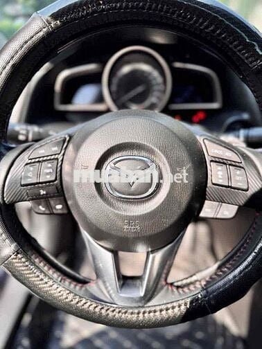 Mazda 3 2016 1.5 AT Sedan - 70000 km