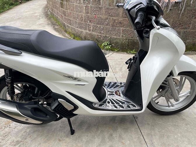 Cần bán sh 150 abs cuối 2023 1 chủ từ đầu